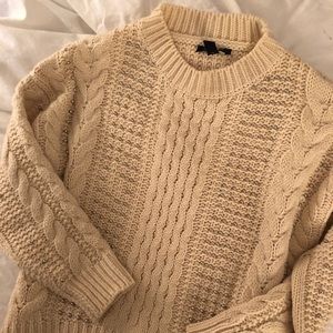 ASOS New Look Cable Knit Beaded. Sweater sz S